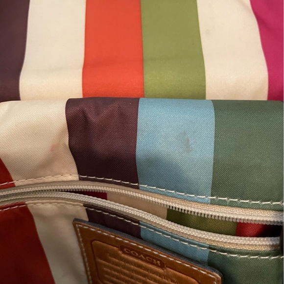 Coach Willis navy and white crossbody - Picture 4 of 5